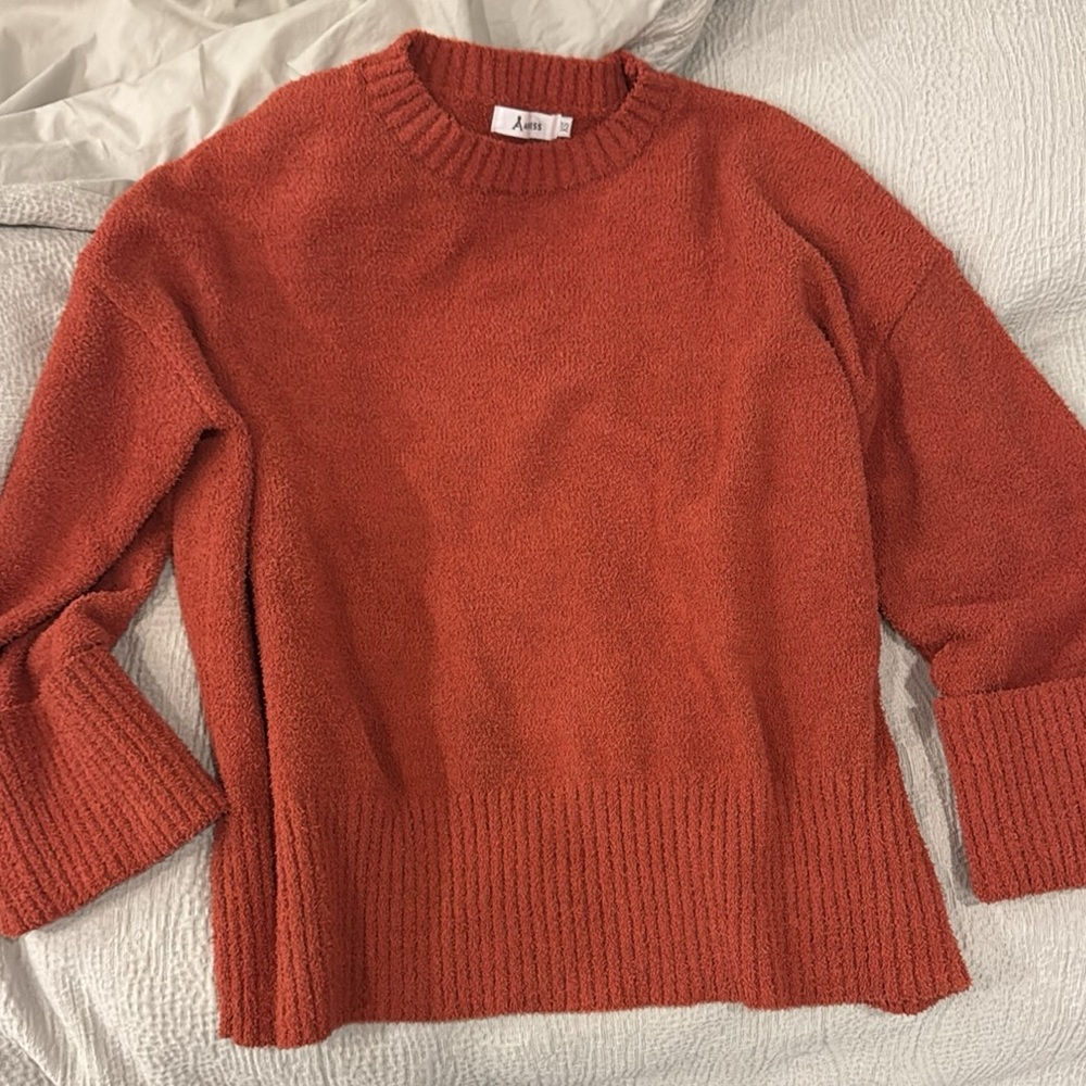Super soft chunky sweater size small